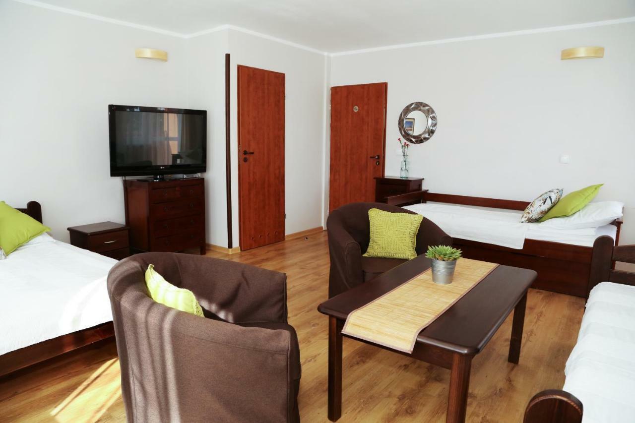 4 Strony Swiata Pokoje I Apartamenty Dzwirzyno Ngoại thất bức ảnh